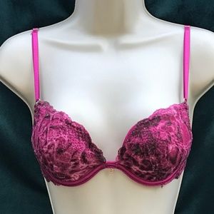 Victoria's Secret Very Sexy Padded Push Up Bra